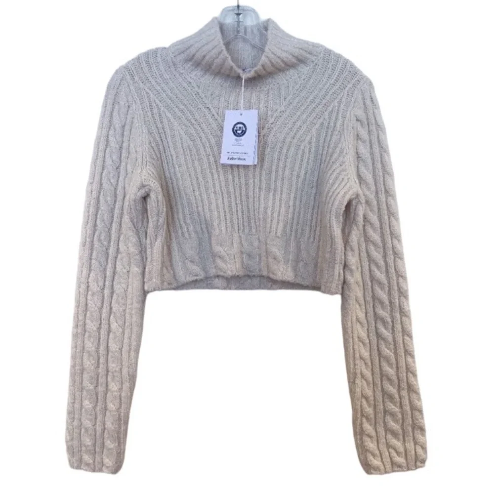 Sold - Picture 2 of 12